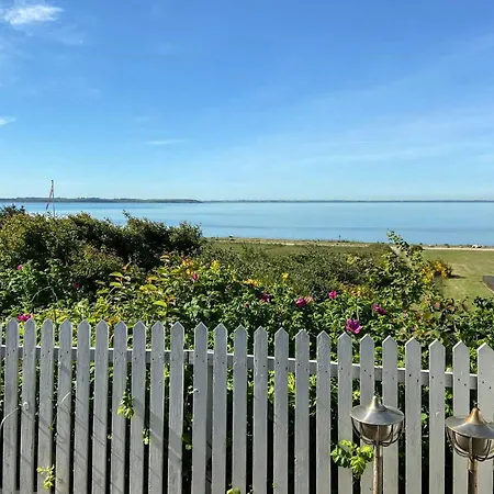 Summer House With Panoramic Views Of The Limfjord *